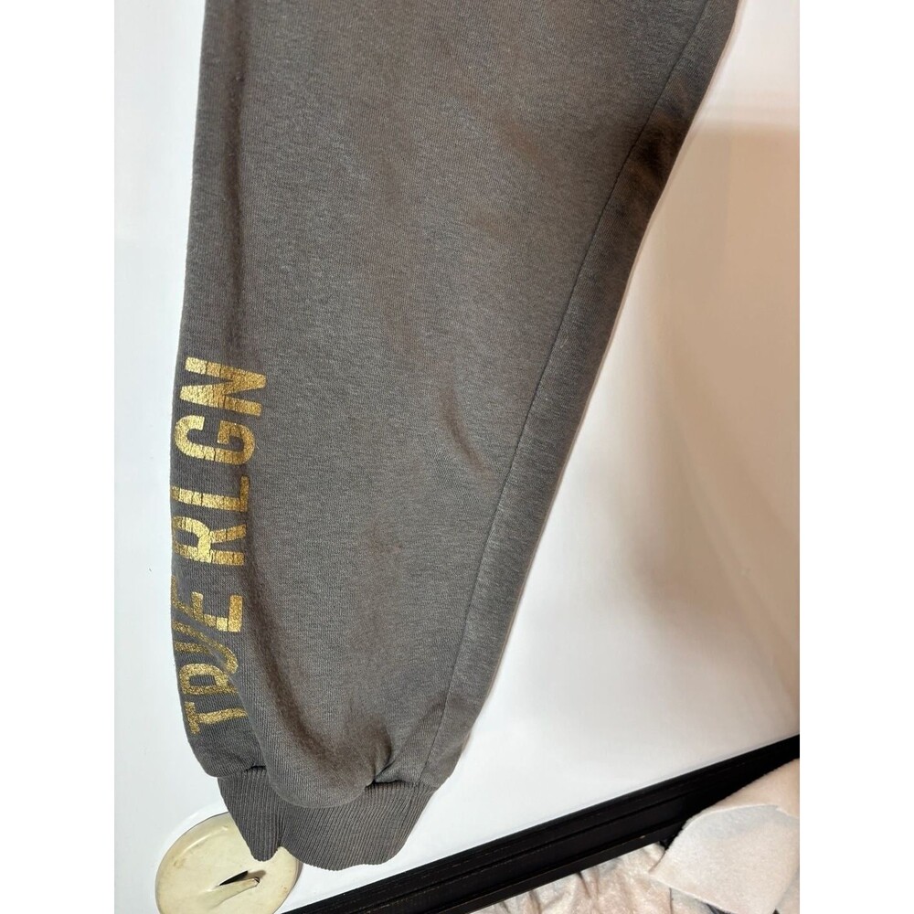 True Religion - Picture 2 of 8